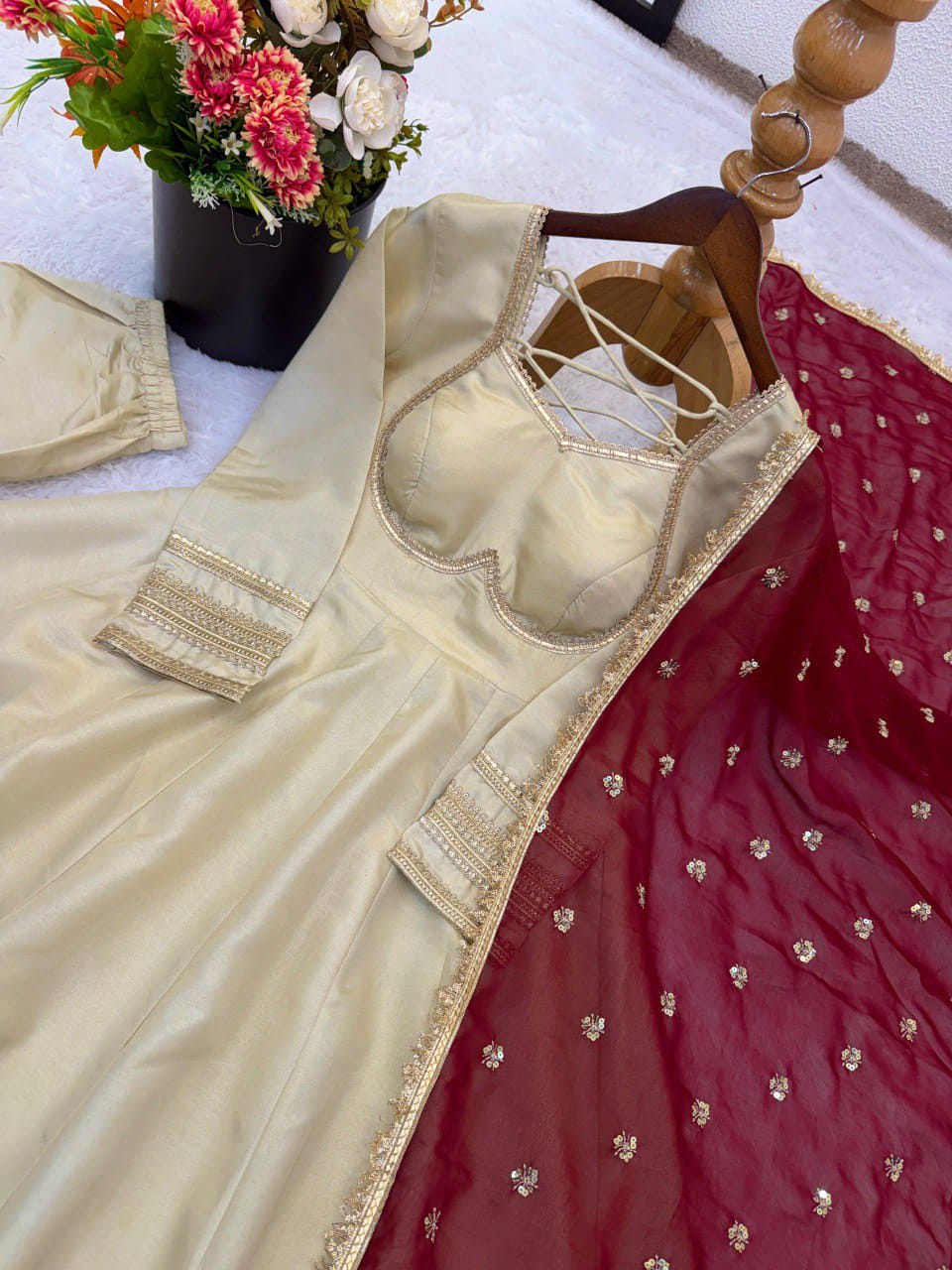 new designer cosmos gold embroidered gown, pant & dupatta set – ready to wear elegance (copy) new designer cosmos gold embroidered gown, pant & dupatta set – ready to wear elegance (copy)